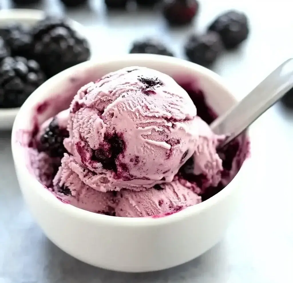 Fresh Blackberry Ice Cream (No Churn)