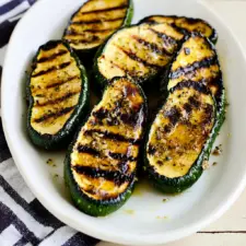 Simple Grilled Zucchini